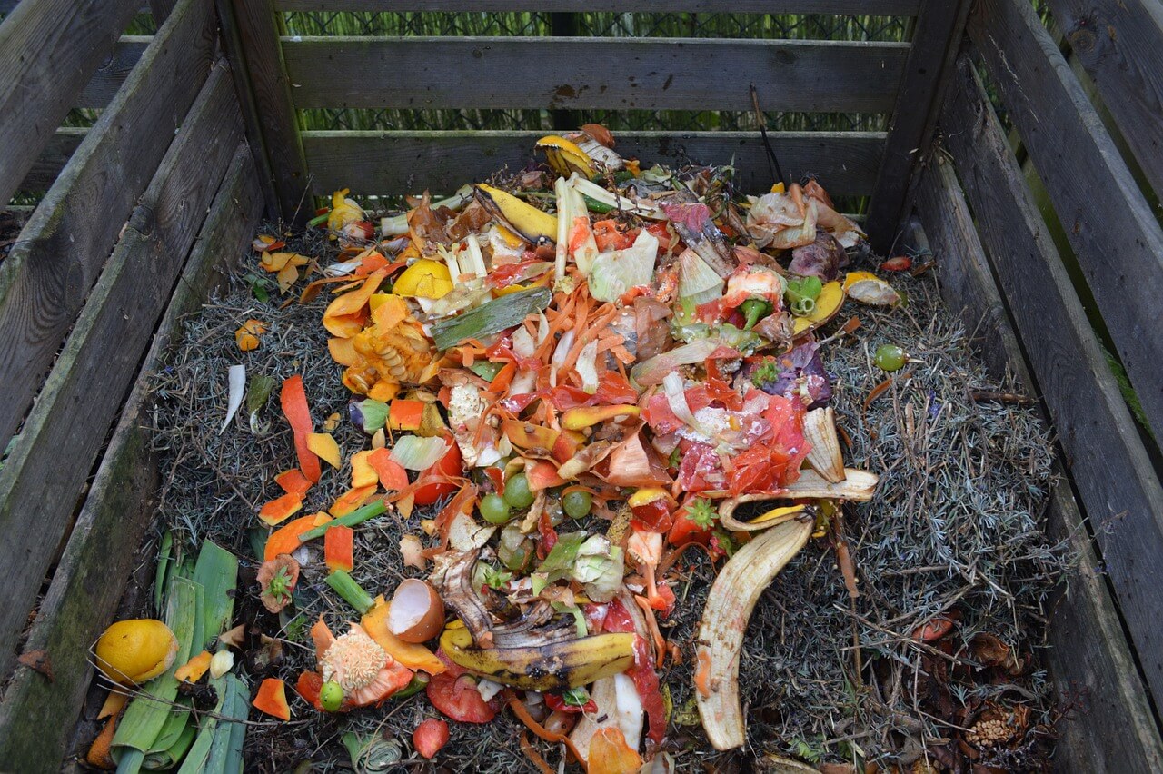 how do you compost with a 3 bin system